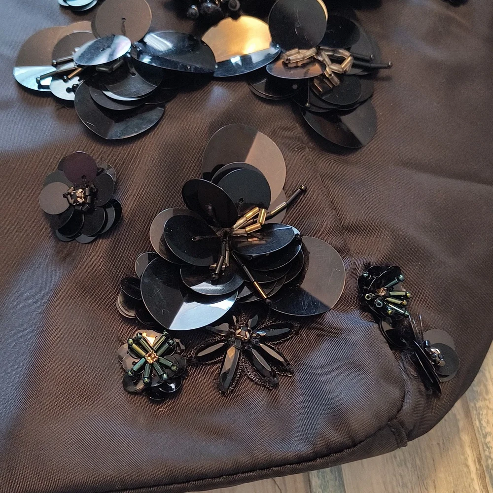 Tory Burch Flower Cluster Tote in Black - Picture 8 of 14